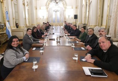El Gobierno y la Iglesia comenzaron a organizar la visita del papa León XIV a la Argentina