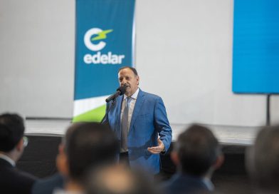 Quintela extendió por 60 días el congelamiento de tarifas de servicios esenciales en La Rioja