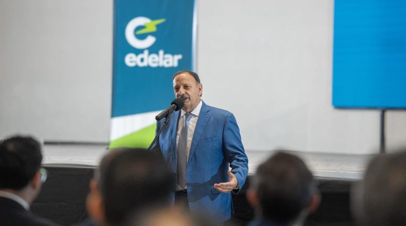 Quintela extendió por 60 días el congelamiento de tarifas de servicios esenciales en La Rioja