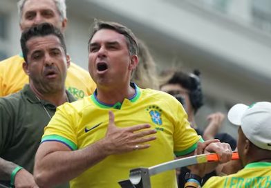 El gabinete celebró el triunfo de Bolsonaro en Brasil