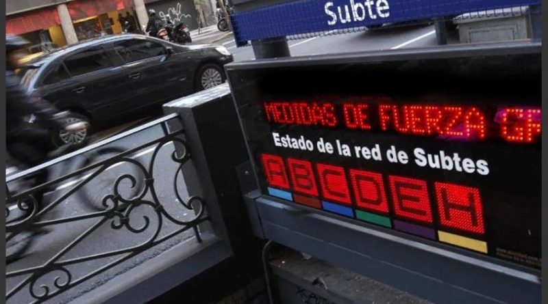 Dos detenidos por el paro de subtes